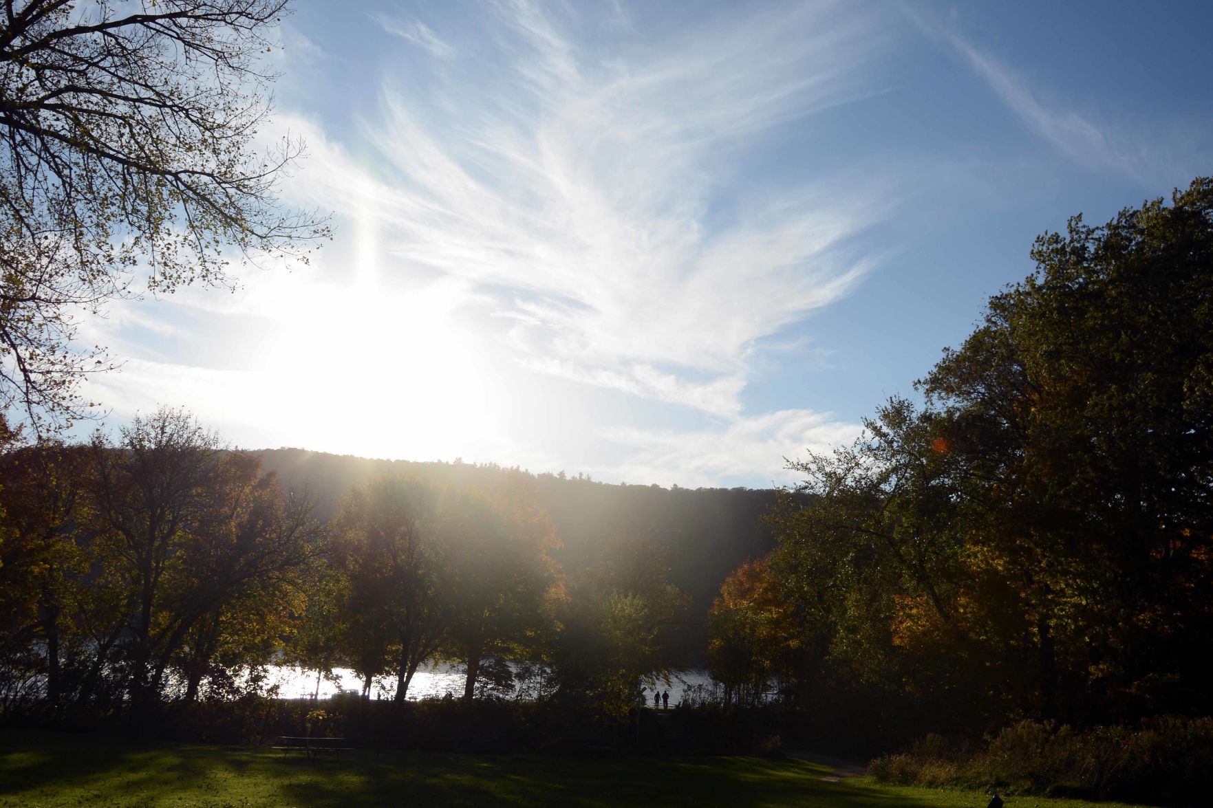 Devil's Lake shows autumn colors, Oct. 18